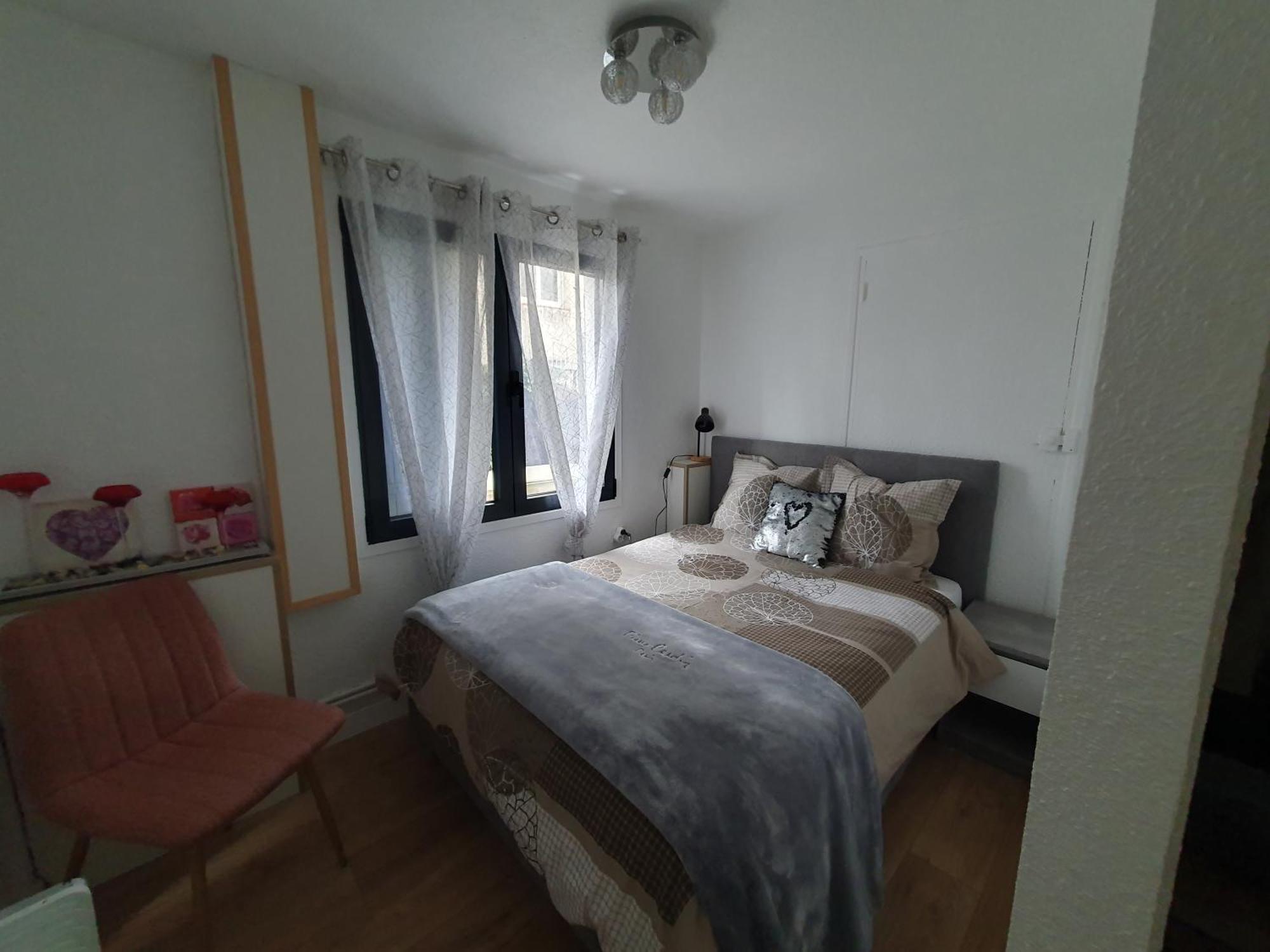 Studio Equipe Et Meuble St Cyprien Сен-Сиприен Экстерьер фото